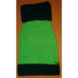 Crocheted dog sweater S/M